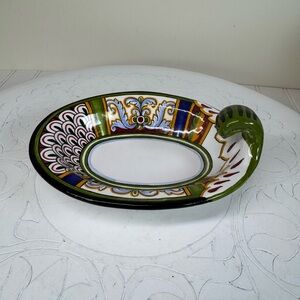 Hand painted pottery Arabesco bird trinket dish